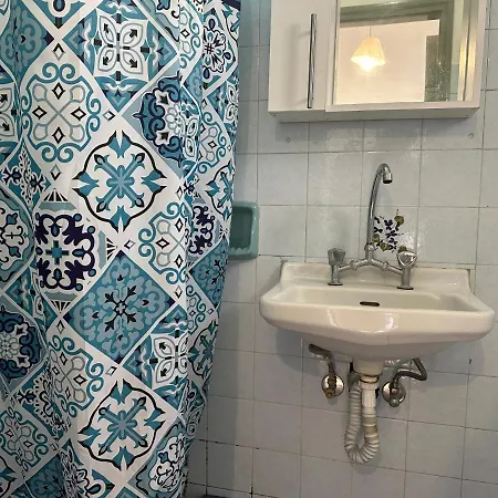 招待所 Full House