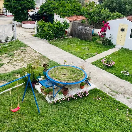 Full House 招待所