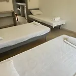Full House 게스트하우스